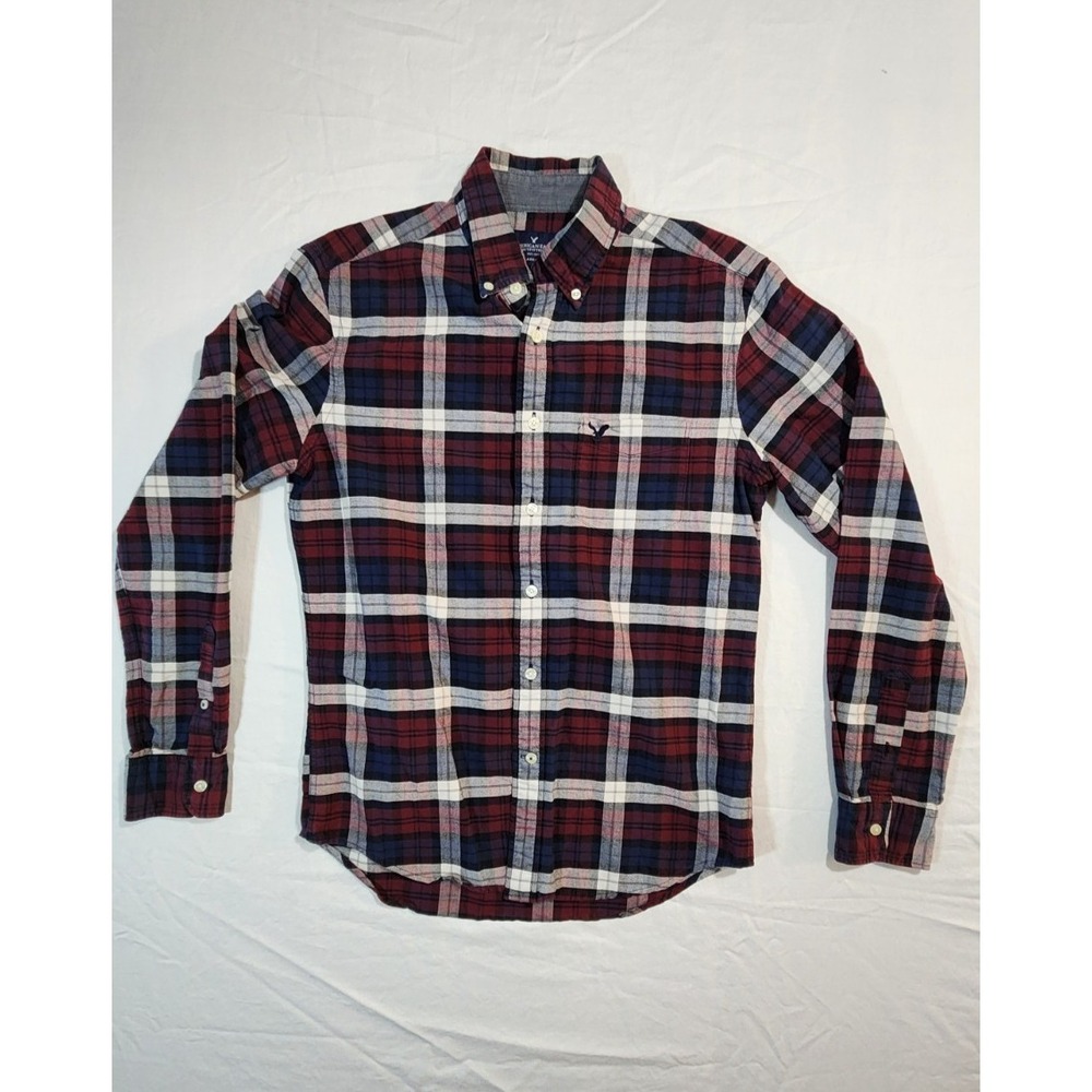 America Eagle Shirt Men's Medium Red Plaid Long Sleeve Button Up Super Soft